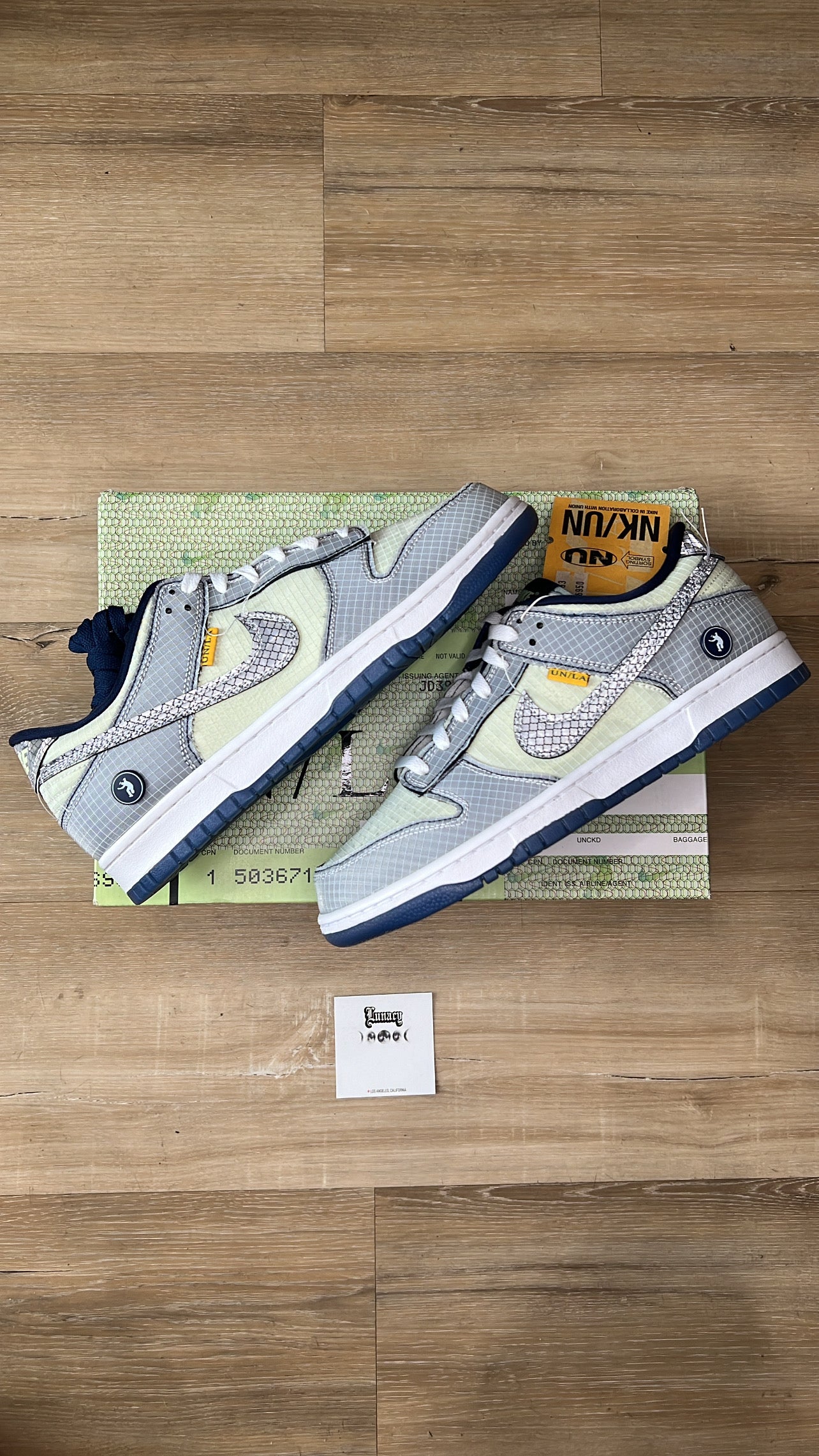 NIKE DUNK LOW UNION PASSPORT PACK PISTACHIO