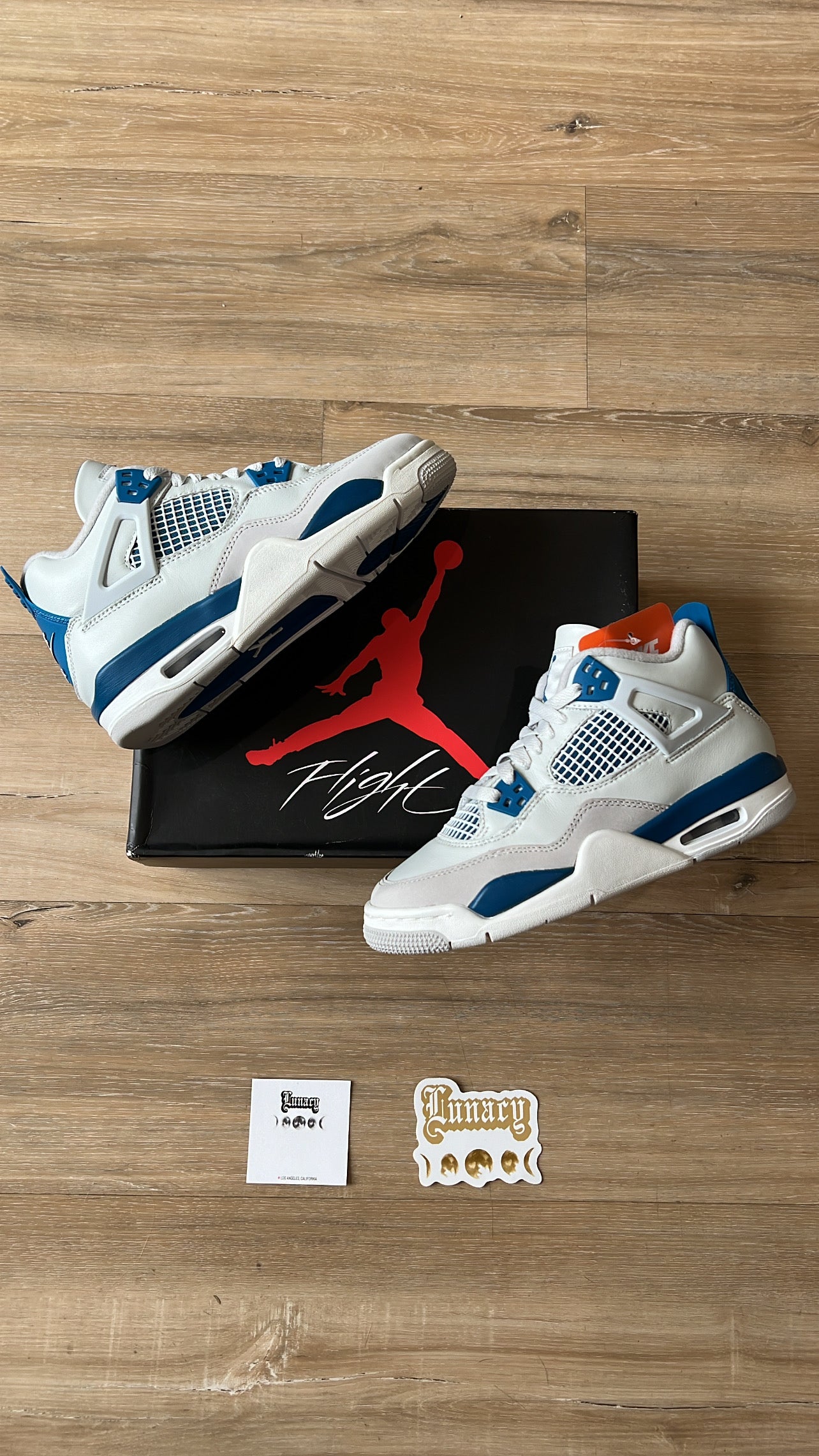 JORDAN 4 RETRO MILITARY BLUE (2024) (GS)