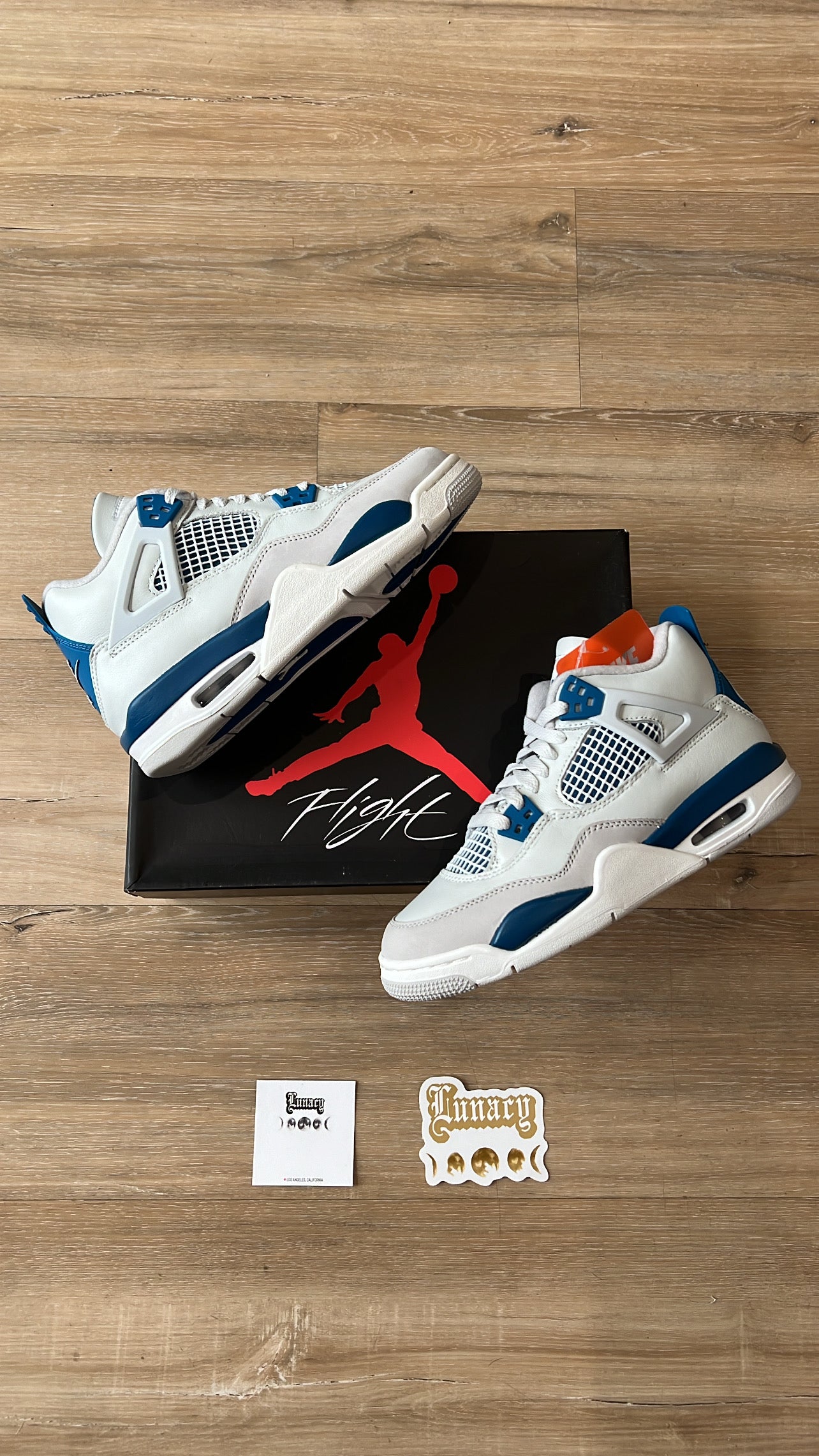 JORDAN 4 RETRO MILITARY BLUE (2024) (GS)